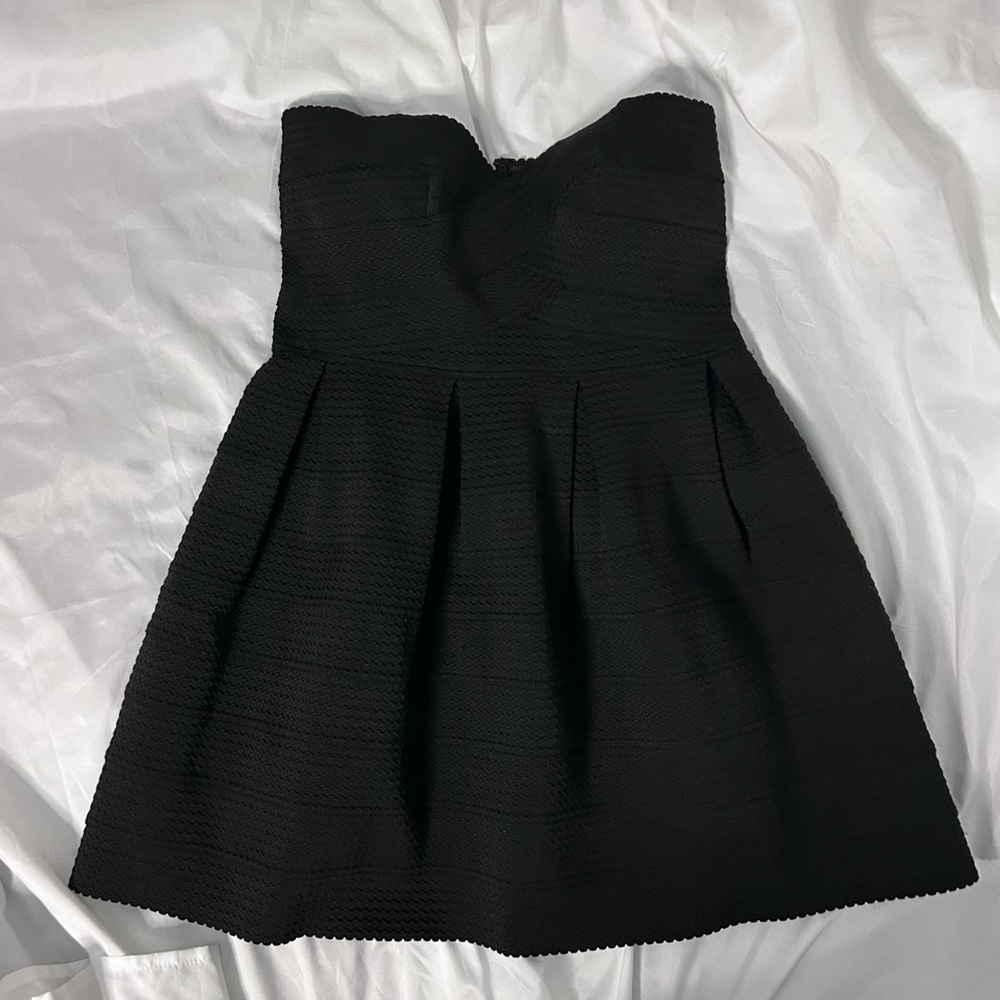 Sans Souci Black Strapless Dress